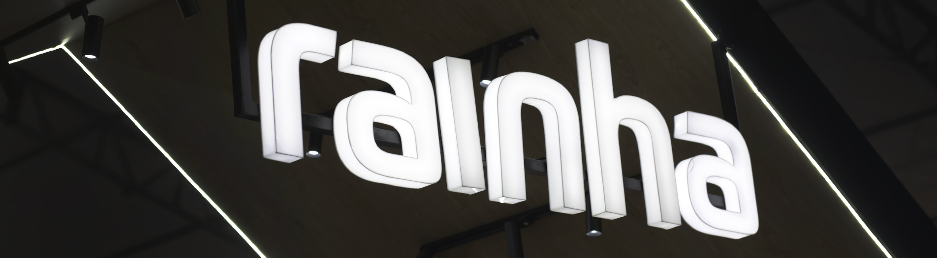 Foto Ambiente tamanho 1904x525px